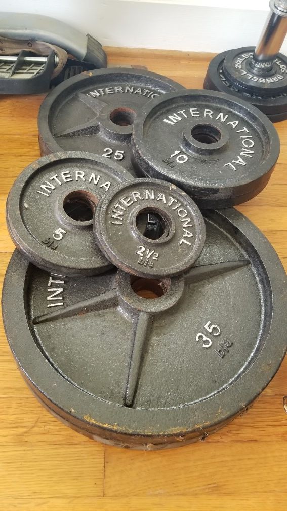 Weight plates