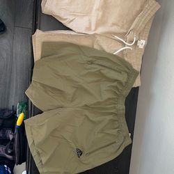 Adidas & H&M Men’s Shorts Bundle (Size M/XL) – Athletic + Linen Casual