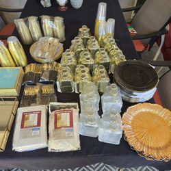 New  decorative party supplies all for $60 (Reseda Ca)