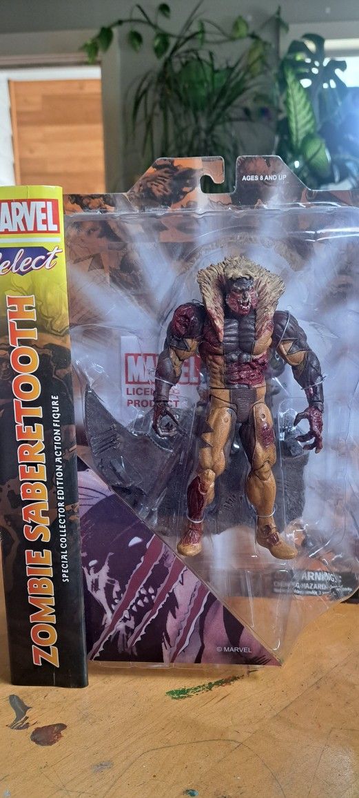 Marvel Select Zombie Sabertooth