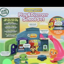 Leap Frog Play and discover school set 