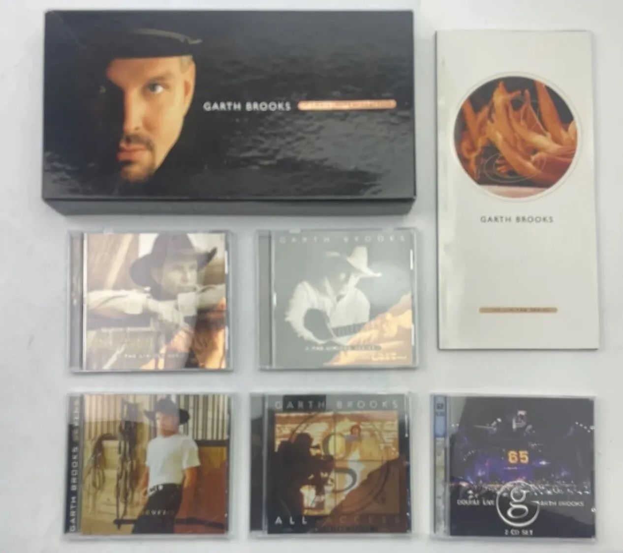 Garth Brooks: The Limited Series [5-CD + DVD Limited Edition Box Set] w/ Booklet