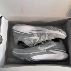 Nike GT Cut 2 (8.5M)