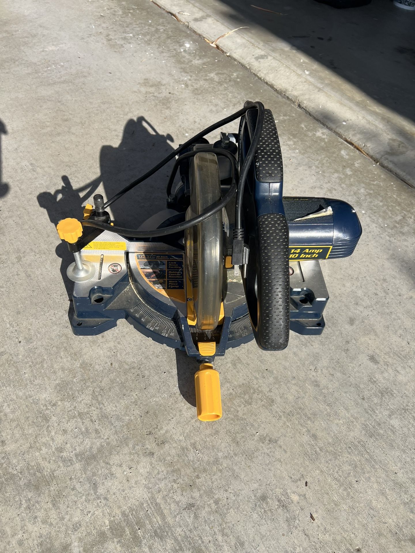 Table Miter Saw $40