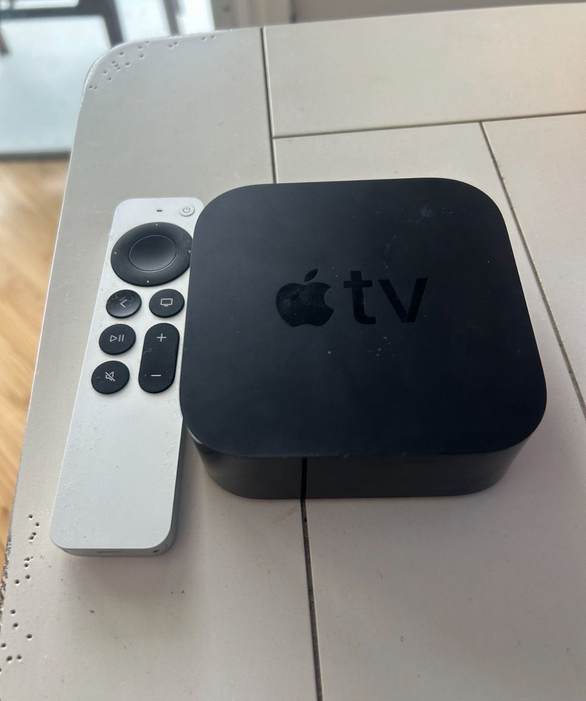 Apple TV Box