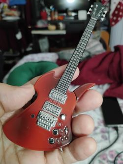 Electric GUITAR Lighter 3 Colors