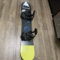 Burton Custom Snowboard Size 150