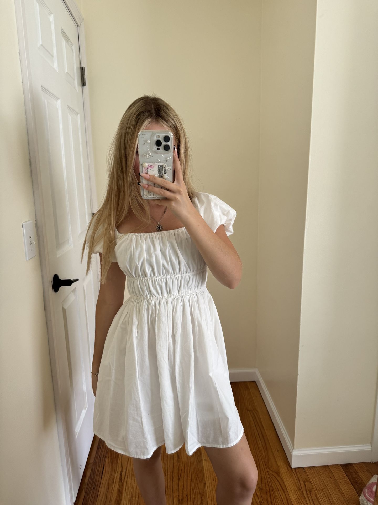 White Dress XS