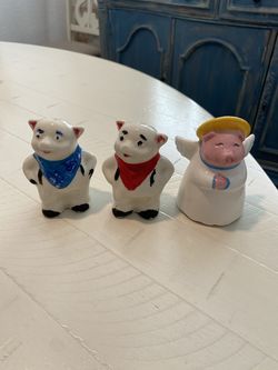 PIG SALT & PEPPER SHAKERS, By SHAWNEE