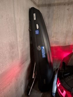 Thule Adventurer and Thule Cross Bars