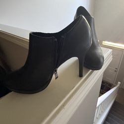 Black Platform High Heels 