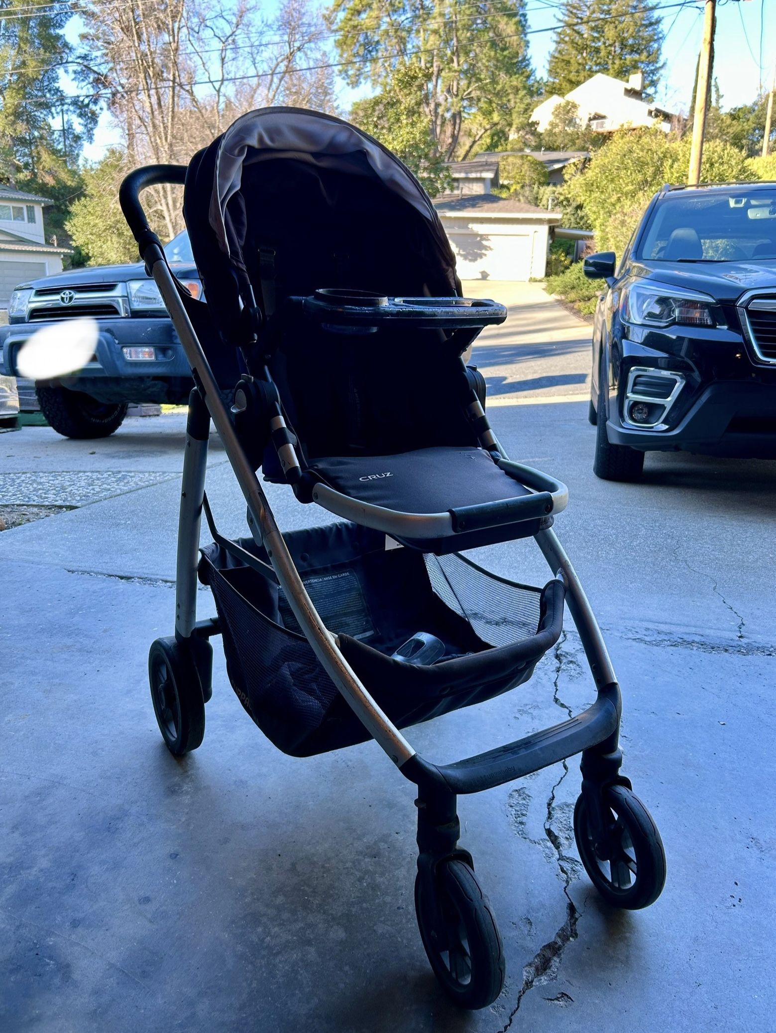 Uppababy Cruz Stroller (2017) And Accessories