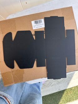 Packing boxes