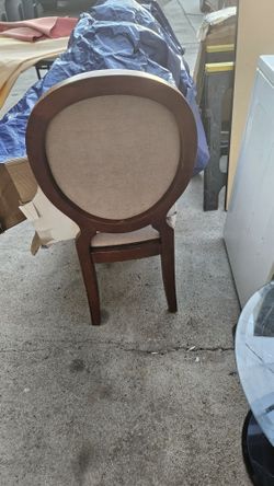 Everything's For Sale Make Offers Can Deliver