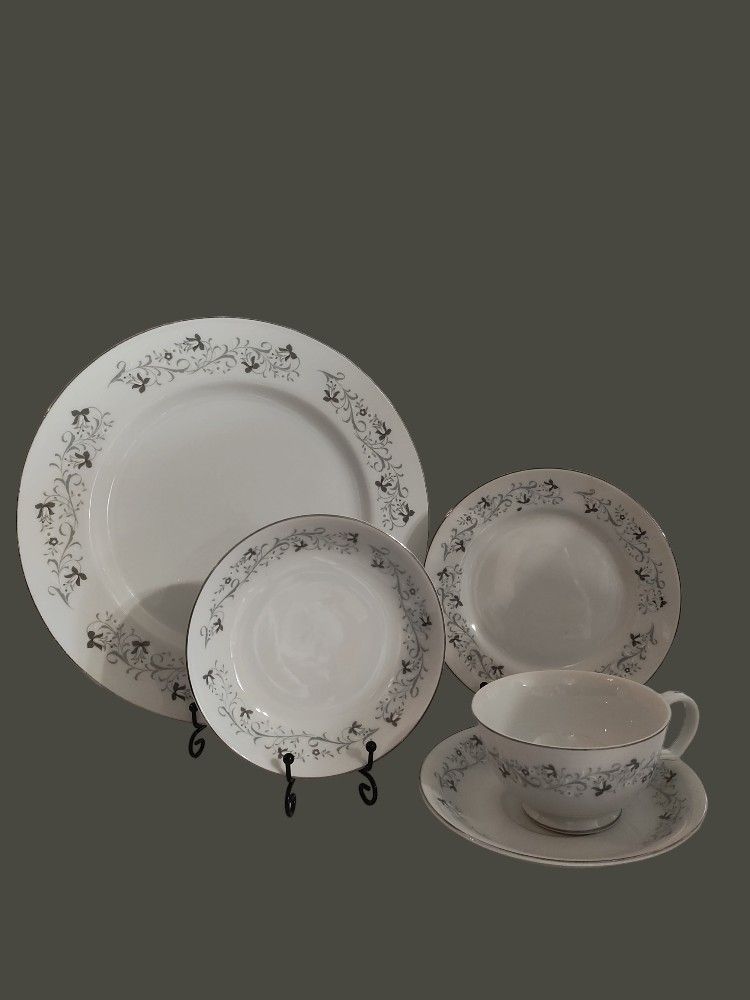 5-pcs. Moon Mist By Fine China Of Japan