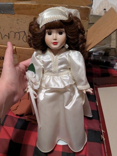 Porcelain Doll Brides Of America