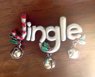 1970s JJ Jonette Jewelry "Jingle" Christmas Pin Brooch