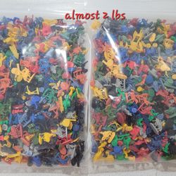 Large Lot Vintage? Western Cowboy Indian Mini Figures