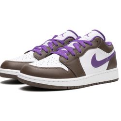 Jordan 1 Low Purple Mocha 