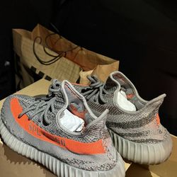 Yeezy 350 V2 Beluga 