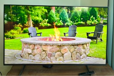 Moving Sale – Samsung 50” 4K Smart TV + Living Spaces Sofa – $200