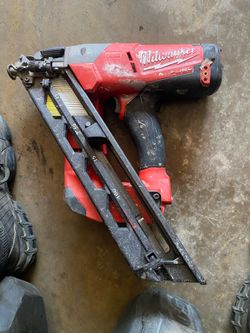 Milwaukee nail gun