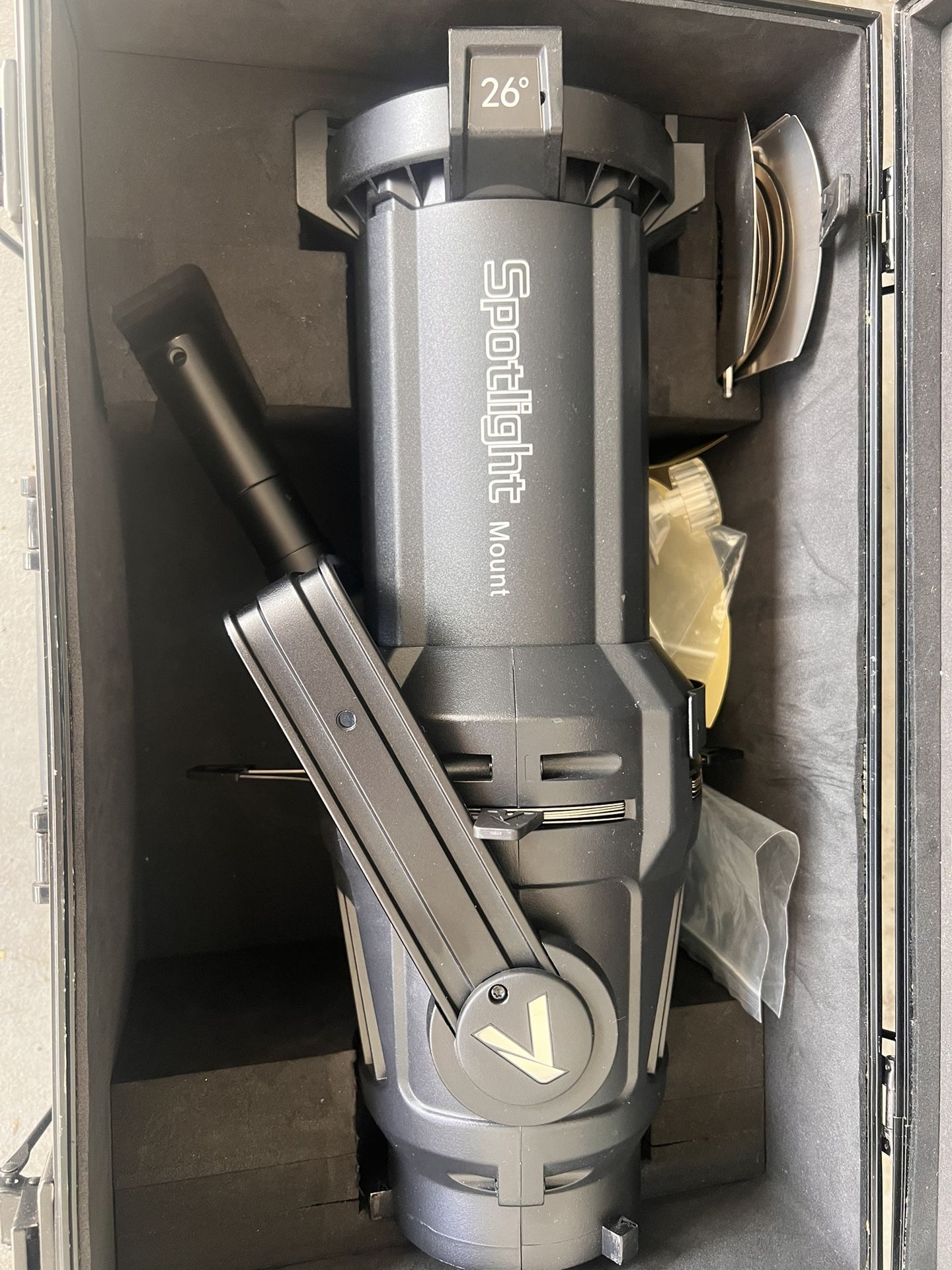 Aputure Spot Light Mount 26 Degrees