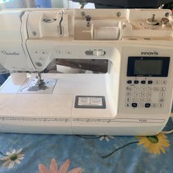 Sewing Machine Pacesetter Innov-is PS500