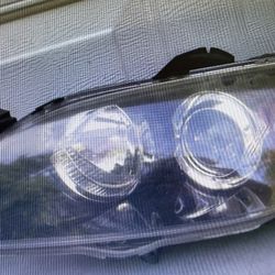 2006 Mazda 3 Sedan Left side headlight xenon 