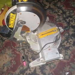 Dewalt Miter Saw