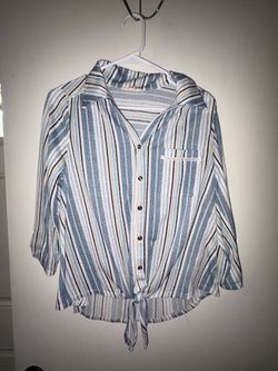 Parallel Skies Women’s Blue Striped Tie Front Button Blouse Size Medium