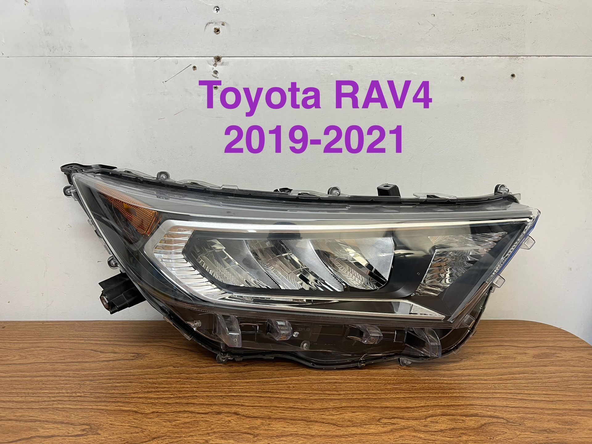 2019-2021 Toyota RAV4 Headlight OEM