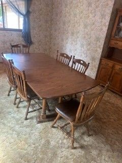 Dining Table And 6 Chairs