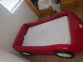Little Tikes Red Car Toddler Bed