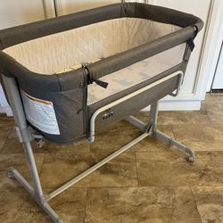 Baby Bedside Bassinet 