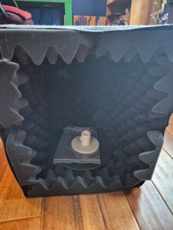 Portable vocal studio Troy Studios