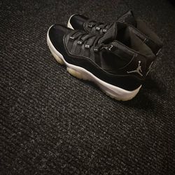 Air Jordan 11 Retro Jubilee (25th Anniversary) 🖤