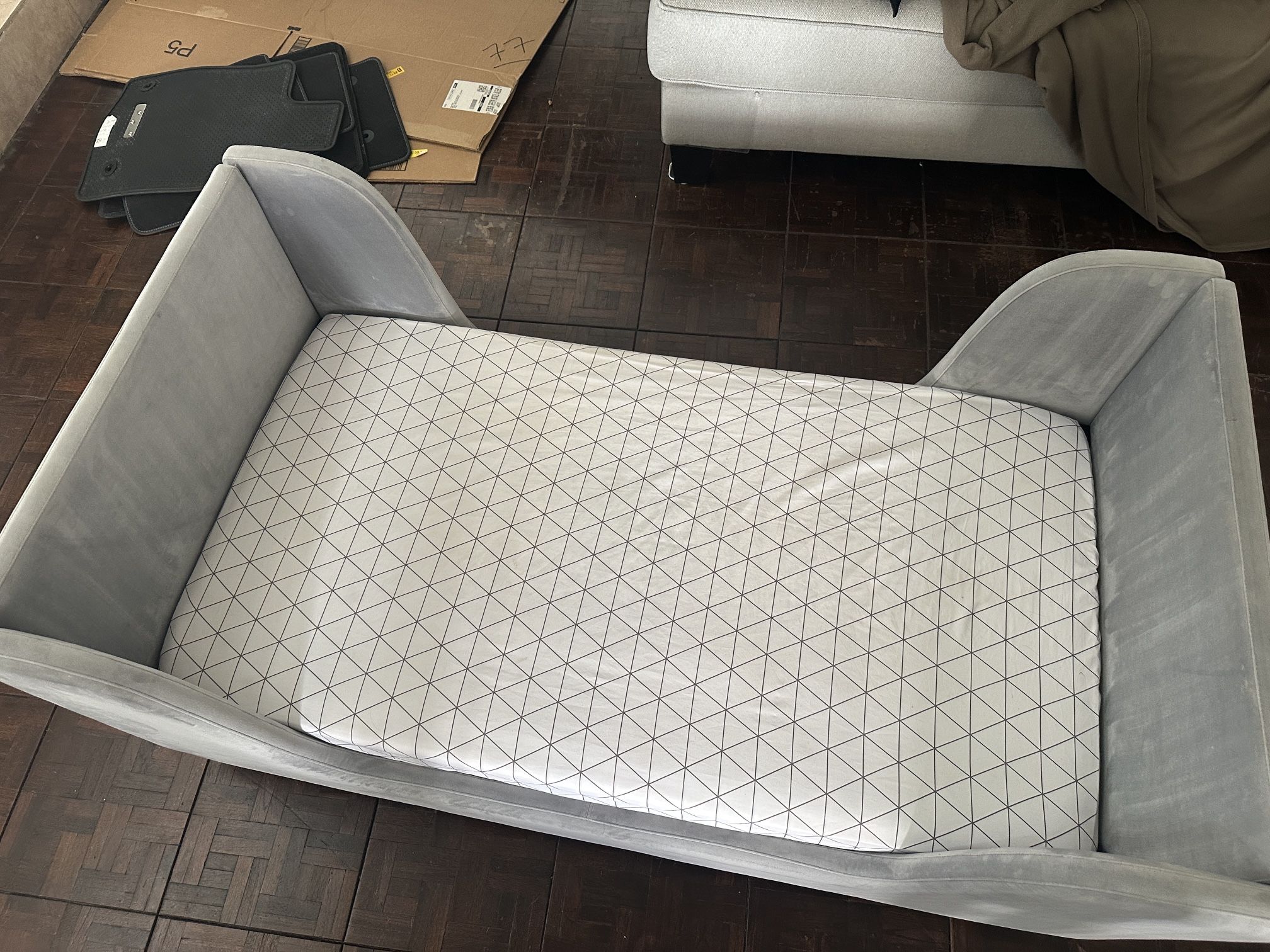 Toddler Bed Excellent