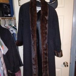 MARVIN RICHARDS SIZE 8 TRENCH COAT