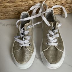 2 Pair Of Girl Shoes  Size 11 And 12 