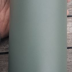  YETI Rambler  insulated hot 🔥 or cold ❄️