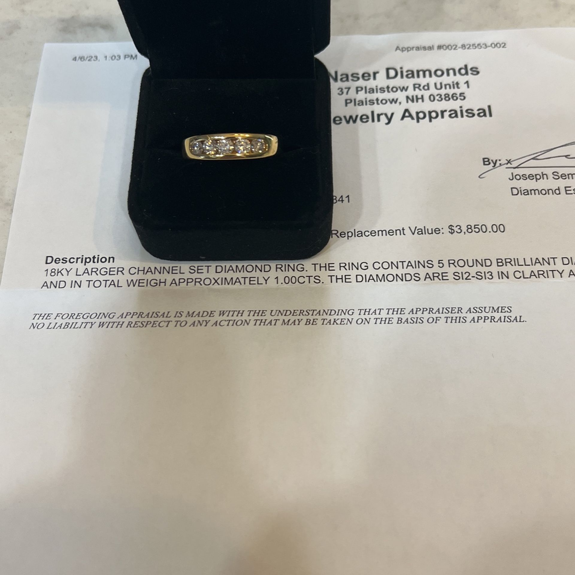 18k Solid Gold And Diamonds Ring