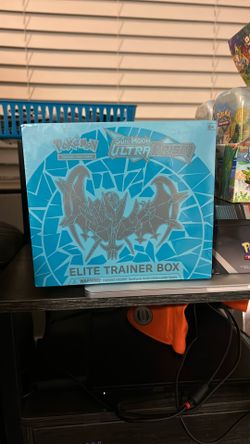 Sun And Moon Ultra Prism Etb