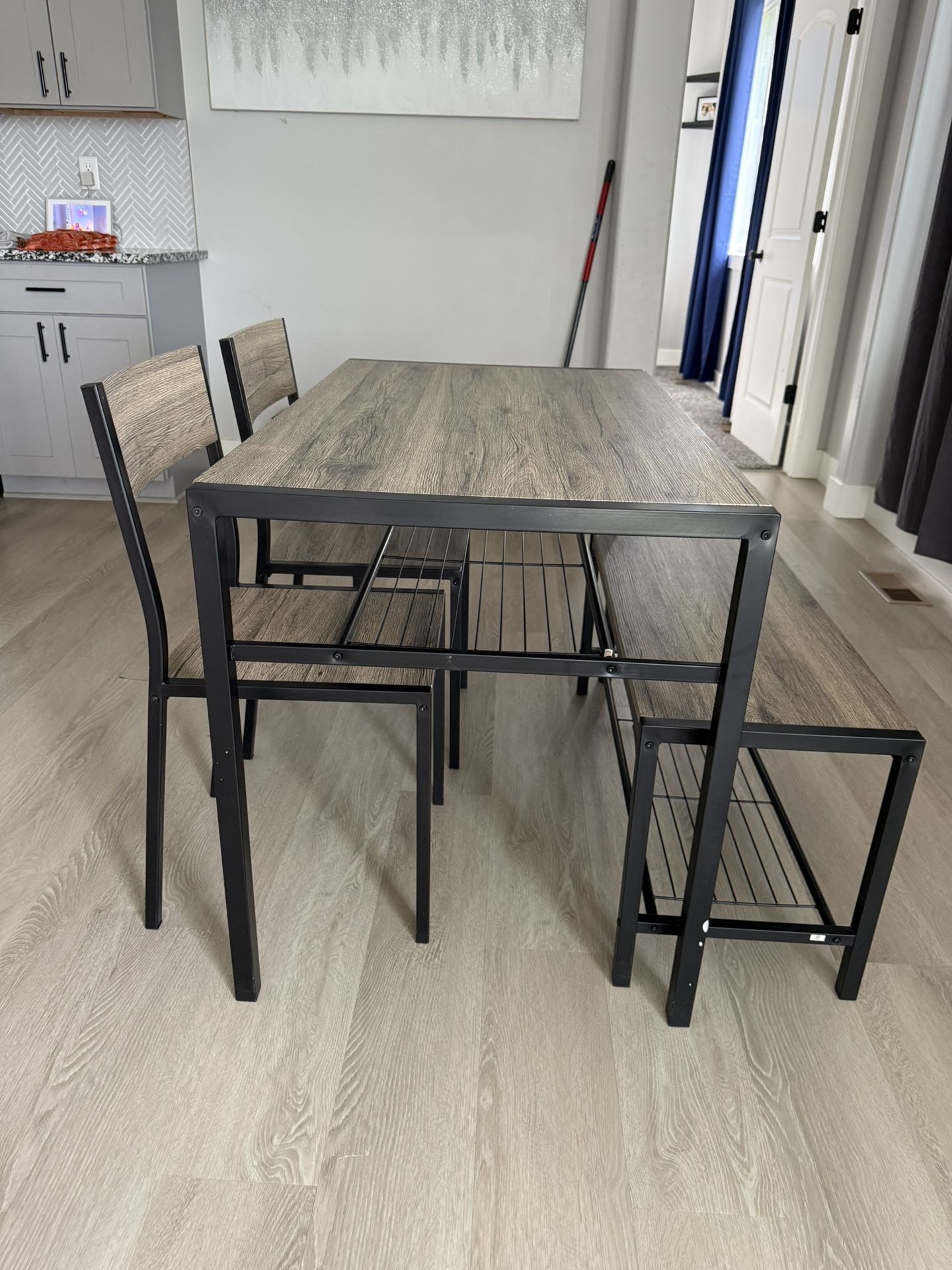 Dining Room Table And Chairs With Bench