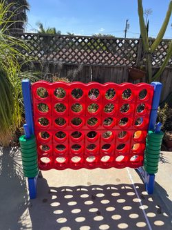 Giantville Giant 4 in a Row (Connect 4)