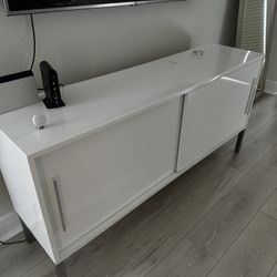 TV storage 