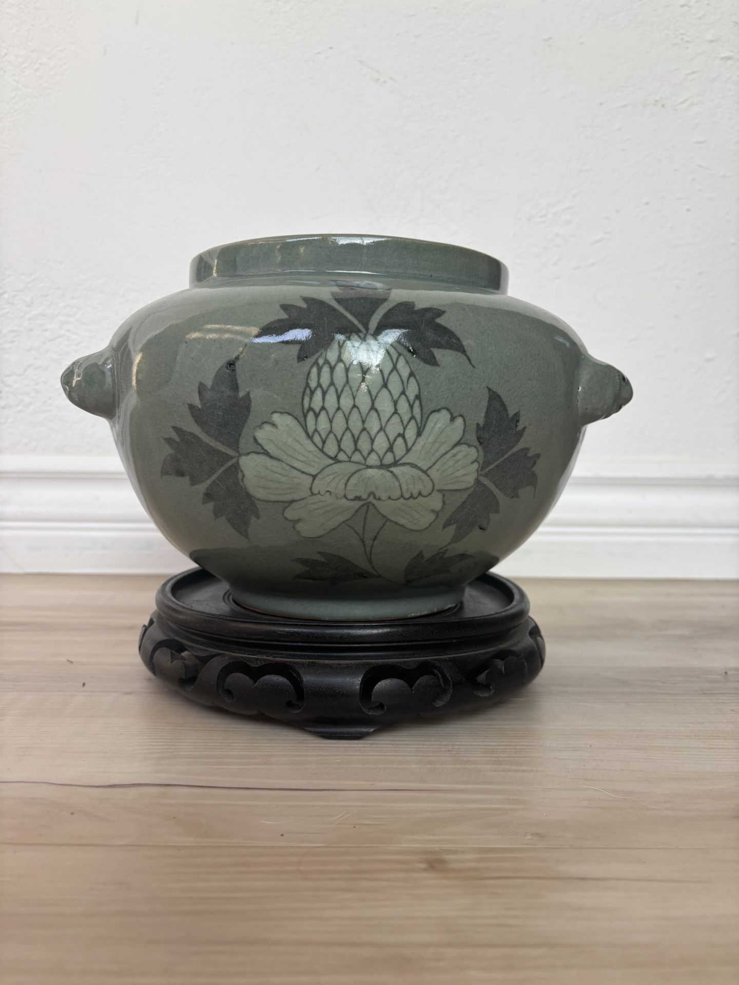 Porcelain 10x8 1950s Seoul Museum Replica Of 12 C Korean Jar