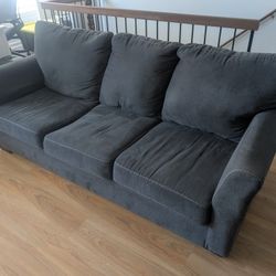 Free Couch Set, Good Condition, No Stains Or Smells