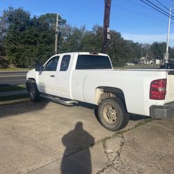 2009 Chevy 6.0 Motor Gud Condition 