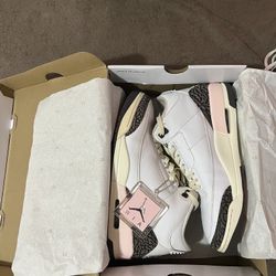 Jordan 4 “neopolian”